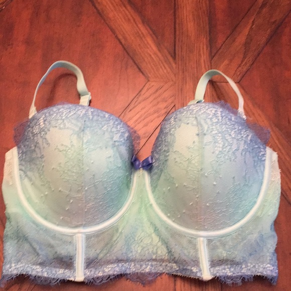 Victoria's Secret Other - Victoria’s Secret very sexy Demi bra